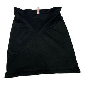 Black Seamless Stretch Tube Skirt Made In Israel - Size L